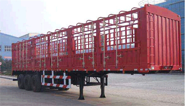 山東半掛車(chē)廠家